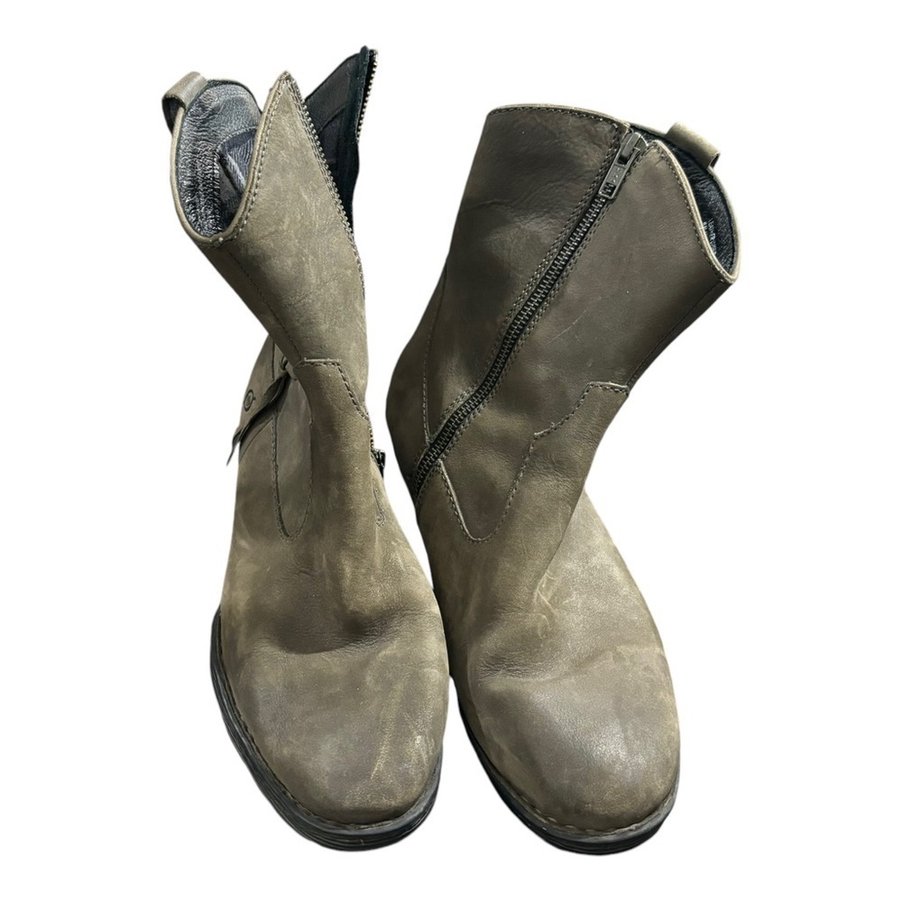 Born “Karin” Boot B58922 Short Western Leather Zip size 10 - Picture 2 of 5
